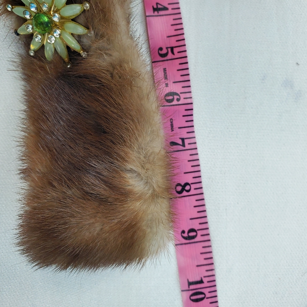 VINTAGE fox fur collar with brooch - Picture 5 of 8